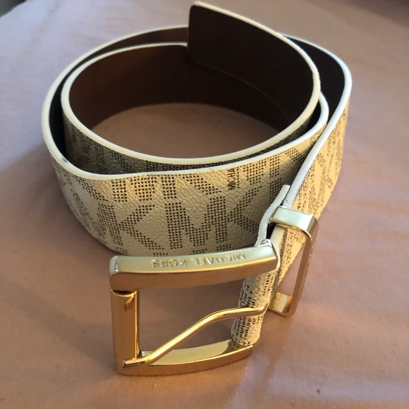 mk logo belt